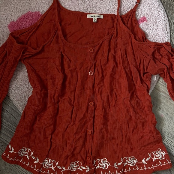 Rust/Orangish top - Picture 3 of 4